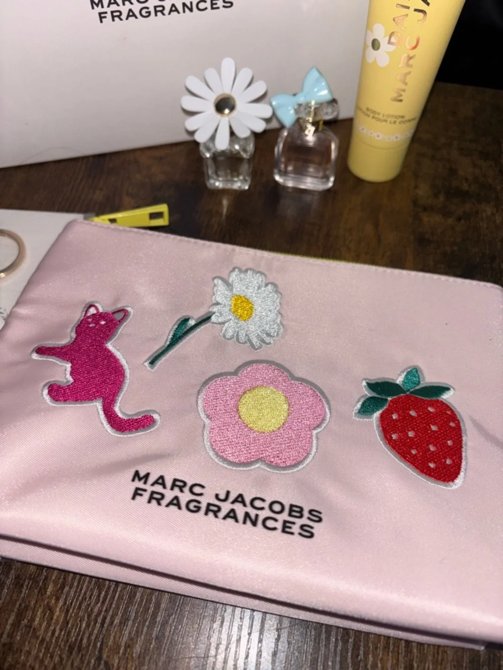 Marc Jacob’s set - Picture 3 of 9